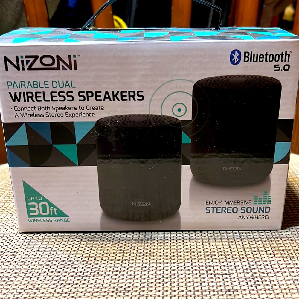 Nizoni Parable do wireless speakers NEW
